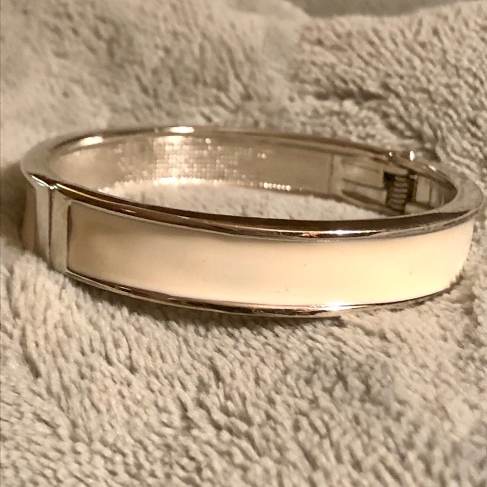 This is an Ann Taylor cream colored bracelet